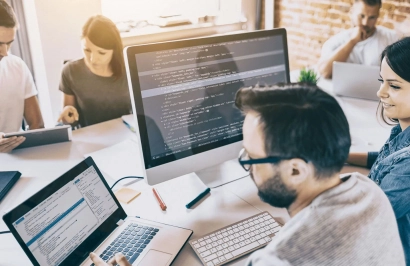 Yazılım Sektöründe Büyük Çöküş: Müşteriler Yanlış Hizmetten Bıkmış Durumda!